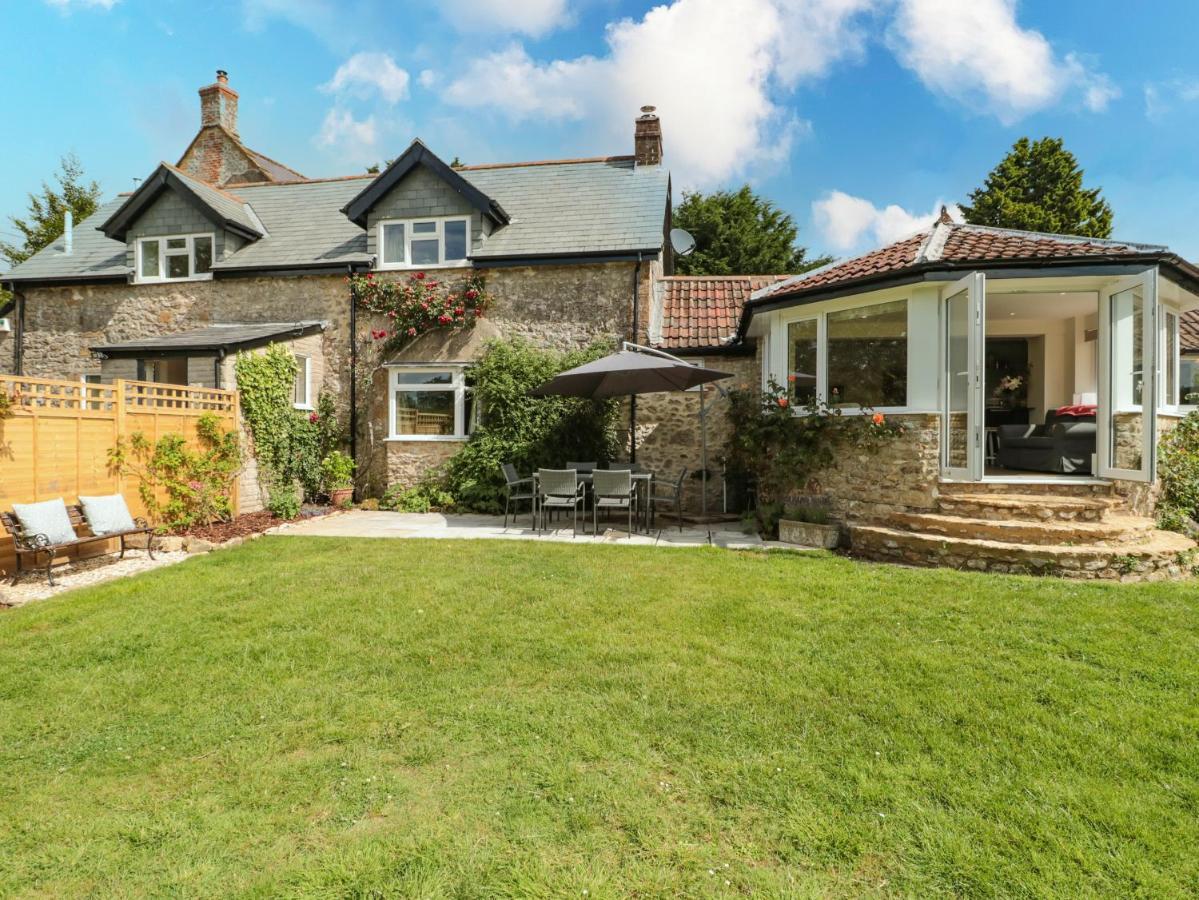 Ammerham Farm Cottage Chard Exterior photo